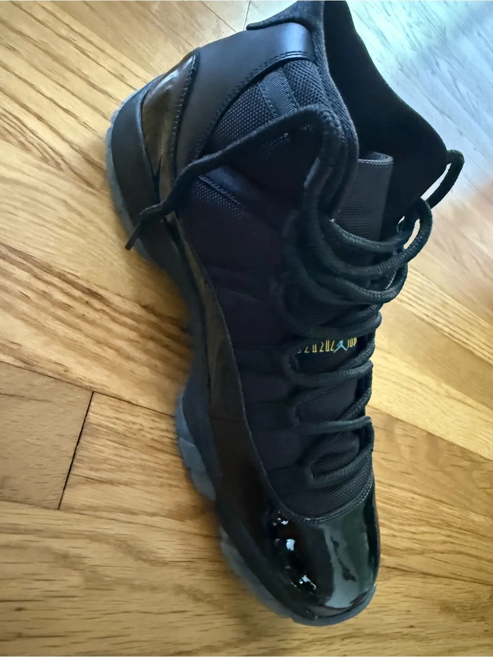 Jordan Retro 11 Athletic Shoes - Black with Teal Accents